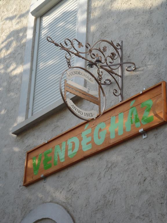 Garden Szivarvany Utcai Vendeghaz Szeged Værelse billede